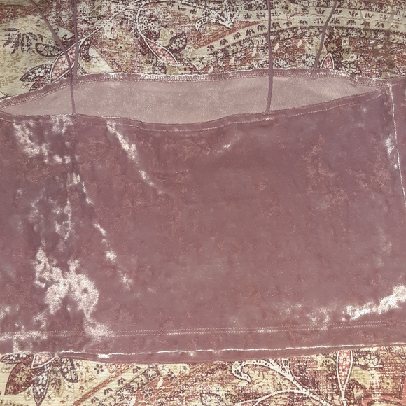 Aeropostale Velvet Cropped Cami - Picture 6 of 8